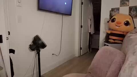 gingerprincess555 online show from 10-12-25, 03:55