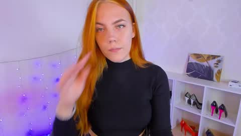 gingerr_pie online show from 09-25-25, 06:55