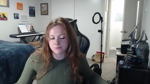 Snapshot of gingervial chatting on 10-24-25, 09:55 gingervial online show from 10-24-25, 09:55