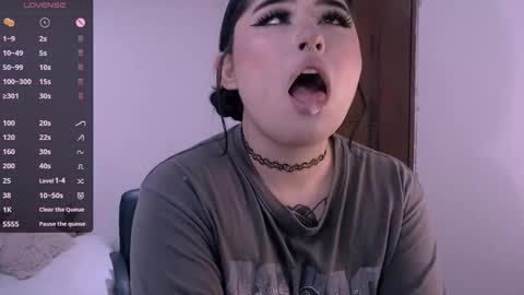 ginmeowuwu online show from 10-27-25, 04:55