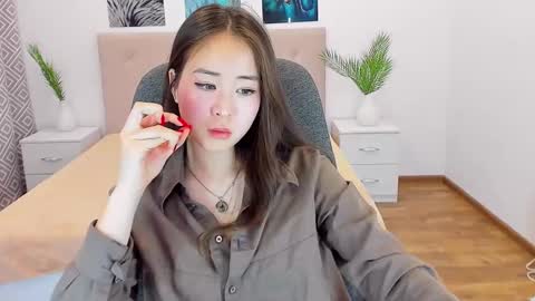 Snapshot of ginnycherry chatting on 12-05-24, 04:34 Ginny online show from 12-05-24, 04:34