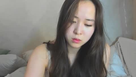 Snapshot of ginnycherry chatting on 11-12-25, 10:30 Ginny online show from 11-12-25, 10:30