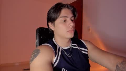 Snapshot of gio_russo chatting on 11-16-25, 10:26 GioRusso online show from 11-16-25, 10:26