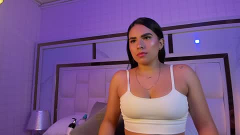 Snapshot of giorgia_13 chatting on 01-28-25, 03:04 giorgia online show from 01-28-25, 03:04