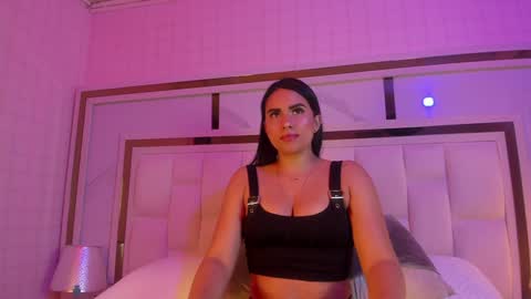 Snapshot of giorgia_13 chatting on 01-31-25, 03:20 giorgia online show from 01-31-25, 03:20