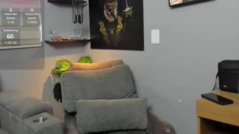 Snapshot of giorgio_leone2 chatting on 10-25-25, 10:04 Giorgio leone online show from 10-25-25, 10:04