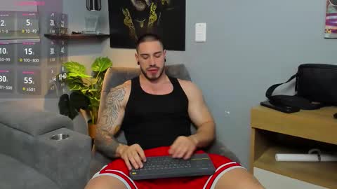 Snapshot of giorgio_leone2 chatting on 11-08-25, 02:56 Giorgio leone online show from 11-08-25, 02:56