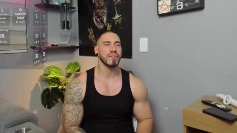 Snapshot of giorgio_leone2 chatting on 11-17-25, 02:17 Giorgio leone online show from 11-17-25, 02:17