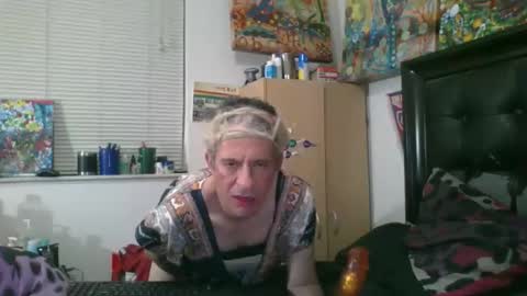 giovanni131971 online show from 12-15-25, 10:47