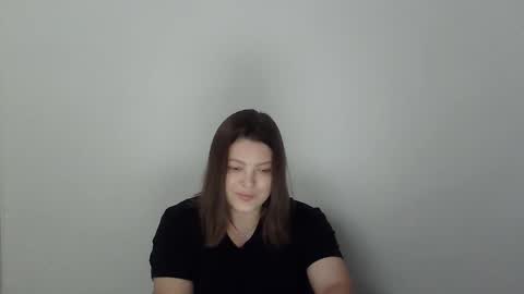 girl_leya online show from 10-11-25, 07:23