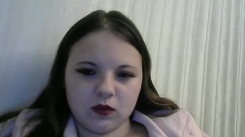 Snapshot of girl_shy07 chatting on 11-28-25, 09:50 girl_shy07 online show from 11-28-25, 09:50