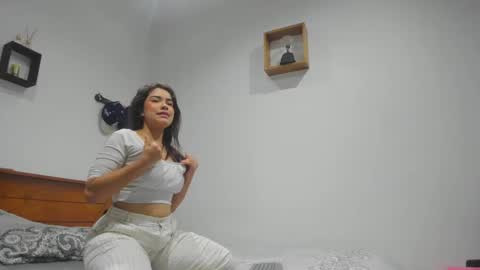 girl_sweet09 online show from 10-07-25, 10:29