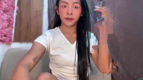 Snapshot of girlcock_dominantfucker chatting on 10-13-25, 05:18 queen ronna online show from 10-13-25, 05:18