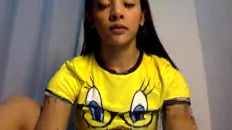 Snapshot of girlcock_dominantfucker chatting on 10-22-25, 01:33 queen ronna online show from 10-22-25, 01:33