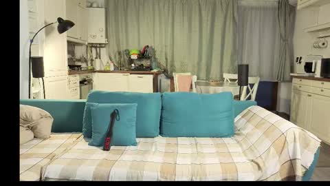 Snapshot of girlfrend10 chatting on 01-19-26, 03:27 Girlfriend online show from 01-19-26, 03:27