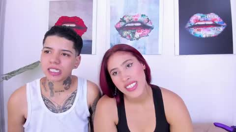 girls_inlove online show from 09-24-25, 11:35