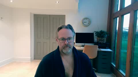 Snapshot of girlsandbikes chatting on 01-02-25, 08:17 girlsandbikes online show from 01-02-25, 08:17