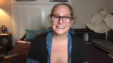 Girls Have Fun Too online show from 09-11-25, 02:44