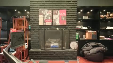 Snapshot of girthwayne chatting on 12-27-24, 09:11 croyal09 online show from 12-27-24, 09:11