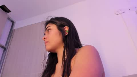     online show from 01-12-25, 06:38