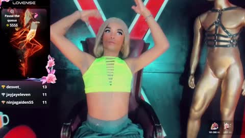 Gisel online show from 01-07-25, 02:42