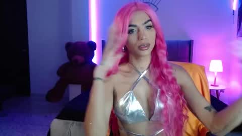 giselle_jones_1 online show from 01-15-25, 12:30