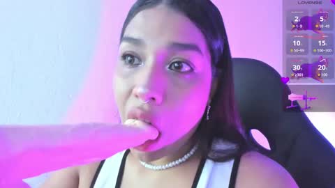 Giselle online show from 09-11-25, 01:28