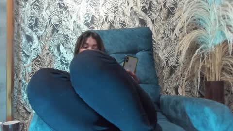 Gissel angel online show from 01-08-25, 02:25