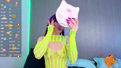 Gigi  online show from 11-21-25, 11:09