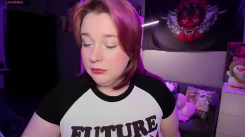 AlexaMillis online show from 10-18-25, 09:15