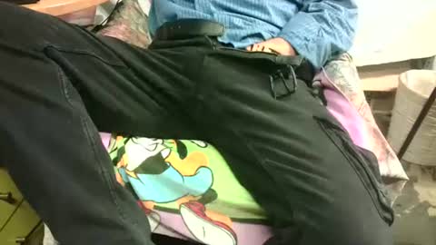 Snapshot of giulio__35 chatting on 02-01-25, 06:54 giulio__35 online show from 02-01-25, 06:54