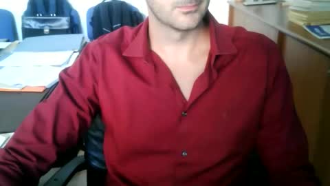 giuseppevai1 online show from 09-18-25, 09:11