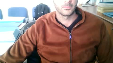 giuseppevai1 online show from 10-08-25, 09:29