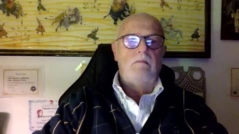 Snapshot of giutomma930394 chatting on 11-17-25, 04:35 giutomma930394 online show from 11-17-25, 04:35