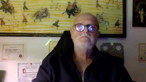 Snapshot of giutomma930394 chatting on 11-19-25, 04:40 giutomma930394 online show from 11-19-25, 04:40