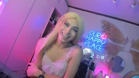 Kylie online show from 09-20-25, 10:33
