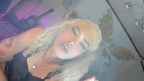 Kylie online show from 09-25-25, 05:16