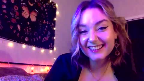 givemesweetdreams online show from 12-13-24, 02:43