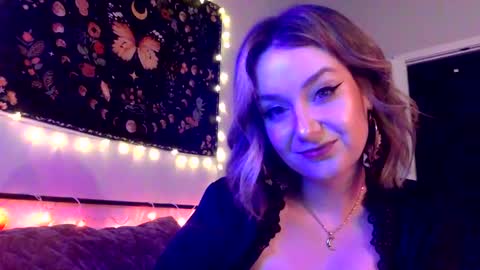 givemesweetdreams online show from 12-26-24, 01:29