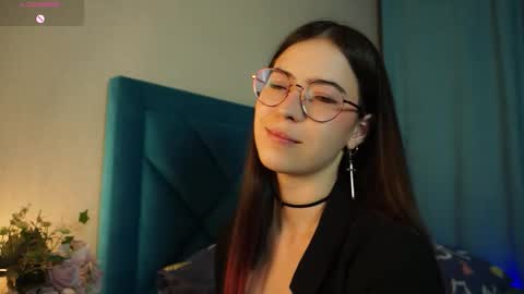 Snapshot of gizefto chatting on 10-09-25, 01:53 Agness online show from 10-09-25, 01:53