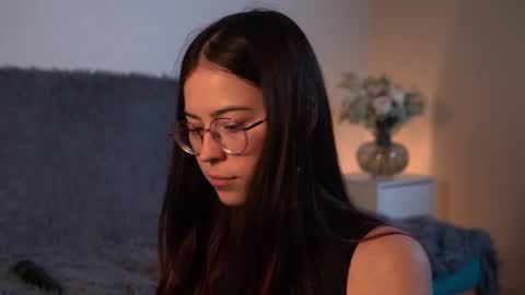 Snapshot of gizefto chatting on 10-30-25, 01:56 Agness online show from 10-30-25, 01:56