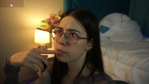 Snapshot of gizefto chatting on 11-13-25, 02:05 Agness online show from 11-13-25, 02:05