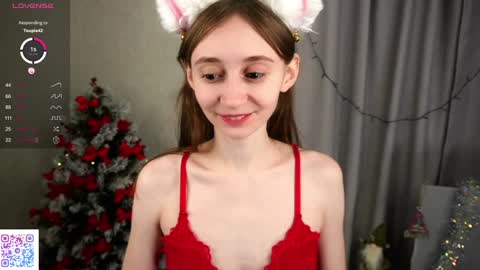 Snapshot of glennabardy chatting on 12-30-24, 08:32 Sandra online show from 12-30-24, 08:32