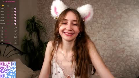 Snapshot of glennabardy chatting on 01-24-25, 12:52 Sandra online show from 01-24-25, 12:52