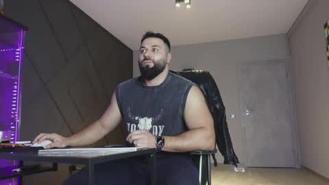 Matthew .. for short call me Matt online show from 01-13-26, 07:08