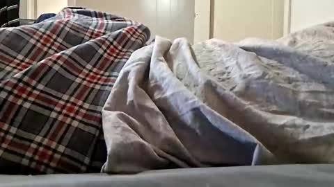 glitchingglob online show from 11-27-25, 03:03