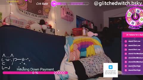 Snapshot of glitchwitch chatting on 01-08-25, 12:37 Glitch online show from 01-08-25, 12:37