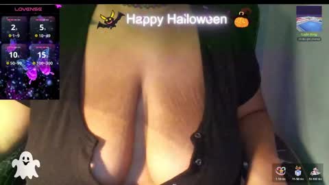 glitter_bunny online show from 10-29-25, 01:41