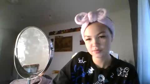 glitter_doll online show from 01-29-25, 08:08