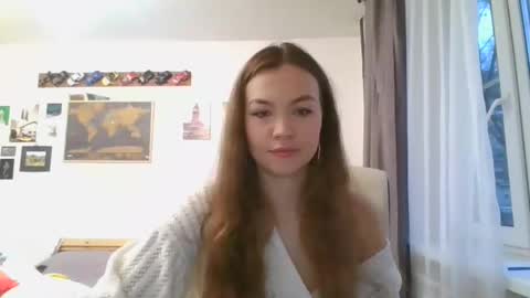 glitter_doll online show from 03-01-25, 02:44